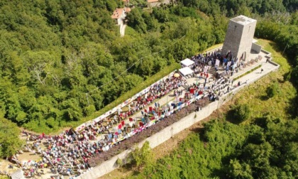 Mattarella, orrore Stazzema pungolo per respingere violenza
