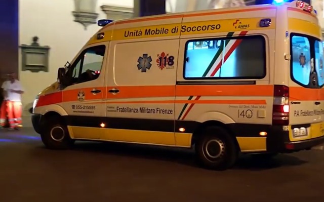 Campi Bisenzio (Firenze), muore mentre lavora in una ditta di imballaggi un operaio di 61 anni