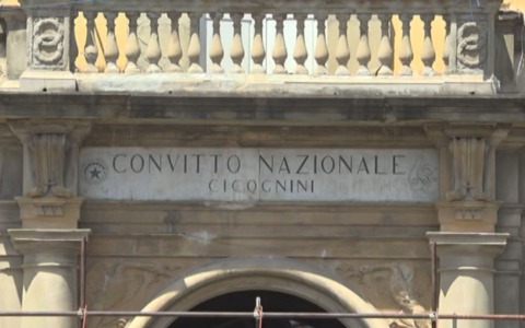 “Emergenza al Convitto Cicognini di Prato: UIL Scuola denuncia carenza di educatori e decisione ‘penalizzante’ sugli studenti”