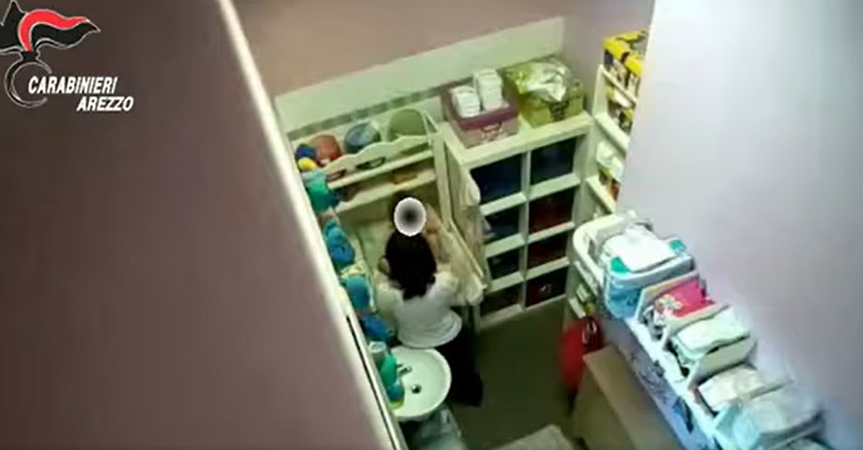 Bimbi maltrattati dalla maestra, il Comune dovrà risarcire 7 famiglie