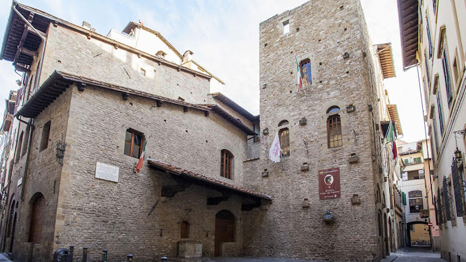 Ladri entrano nella Casa di Dante