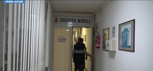 La guerra delle grucce a Prato: incendi, lotte criminali e sequestri