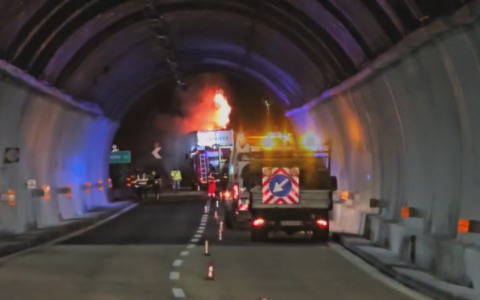 Fiamme nel tratto appenninico dell’A1