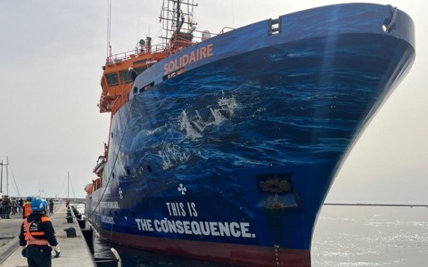 Attesa a Livorno nave ong Solidaire con 270 migranti