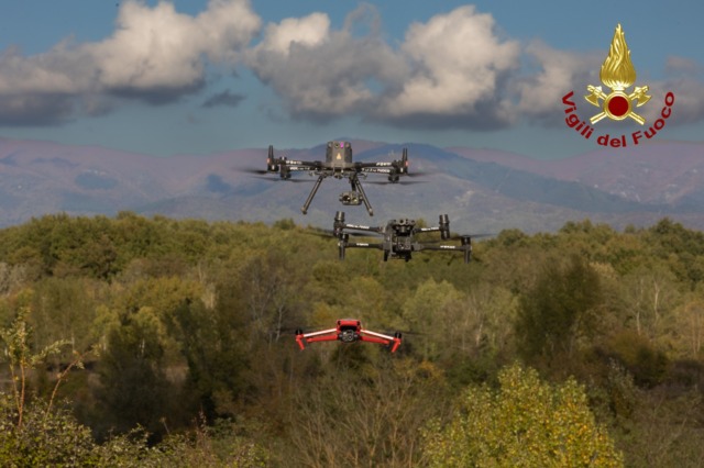 Droni in volo sul Valdarno aretino. Ma si tratta di una esercitazione