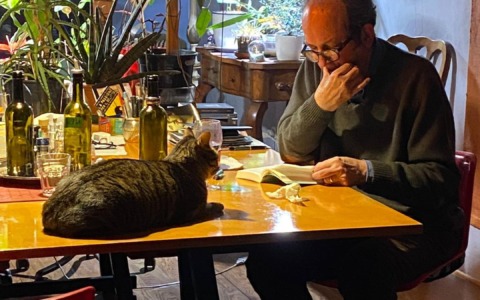 Addio a Francesco Recami, voce elegante della narrativa italiana