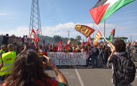 Sciopero generale, la Toscana si ferma per la Flotilla e la popolazione di Gaza. In 60mila solo a Firenze