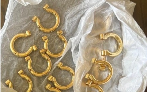 Maxi sequestro di accessori di lusso