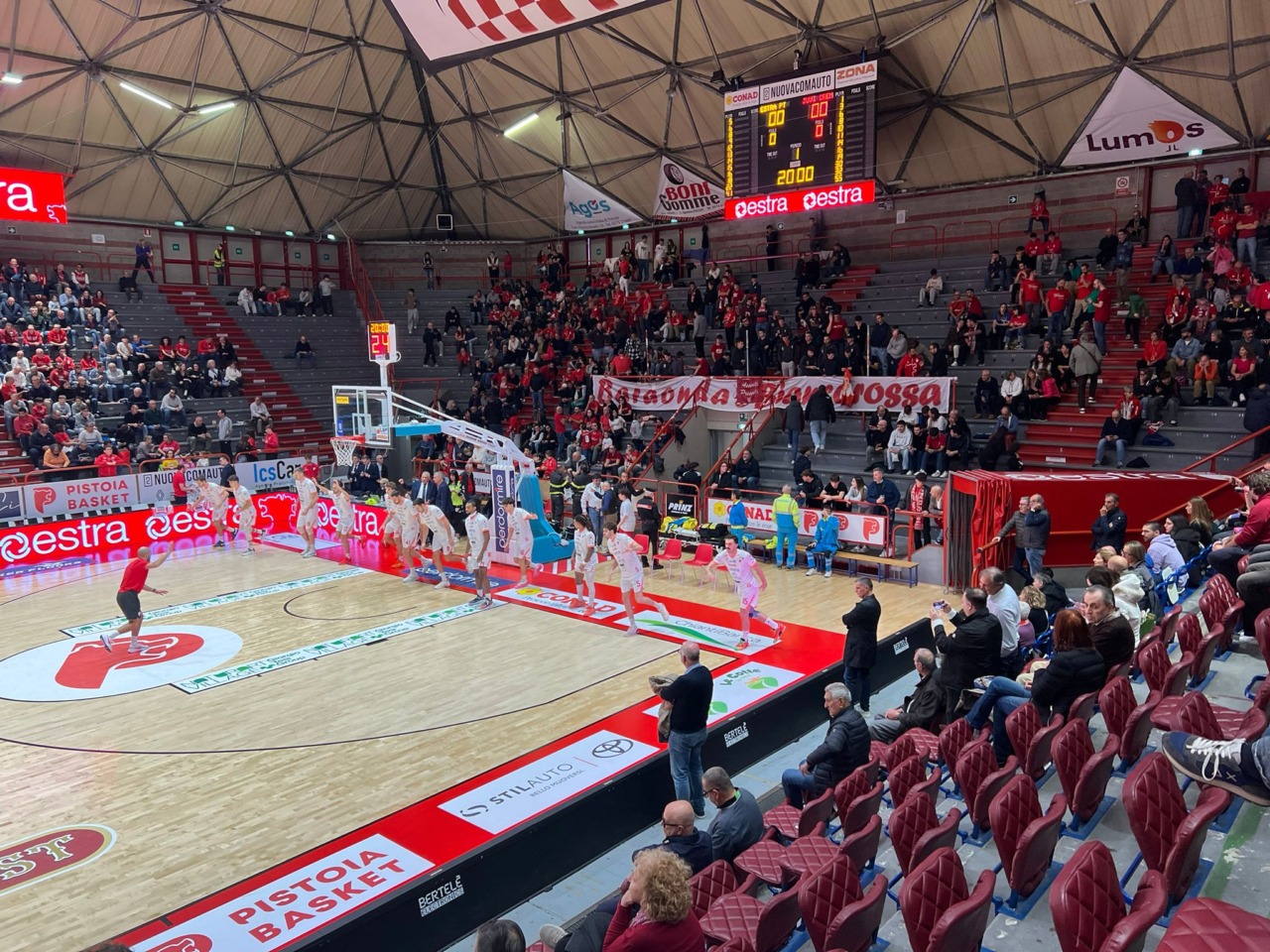 Pistoia basket, la partita dopo la tragedia