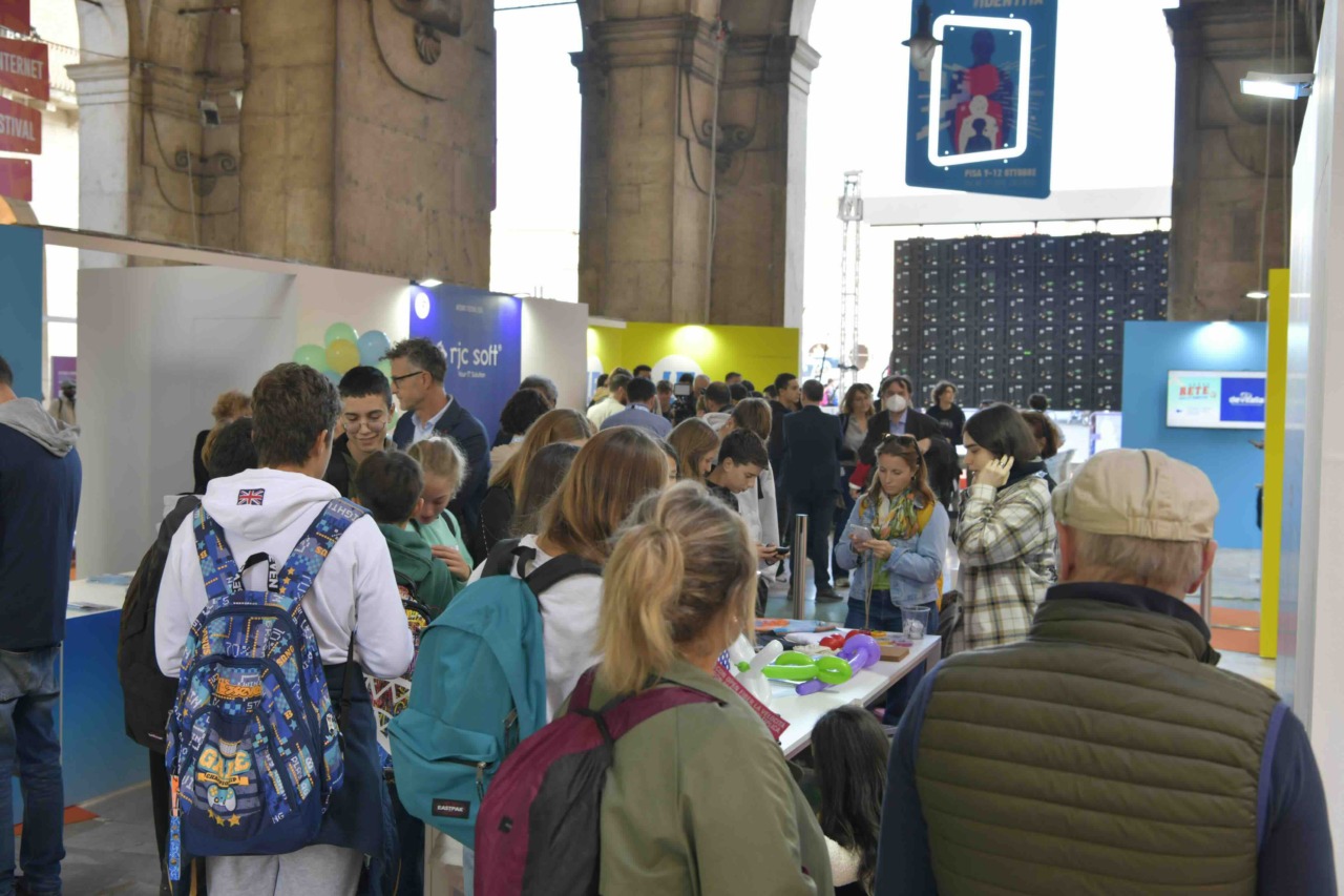 Pisa, avvio in pompa magna per Internet Festival