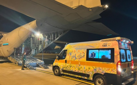 Volo salvavita da Pisa: neonata rischia di morire, trasferita d’urgenza da Brindisi a Roma