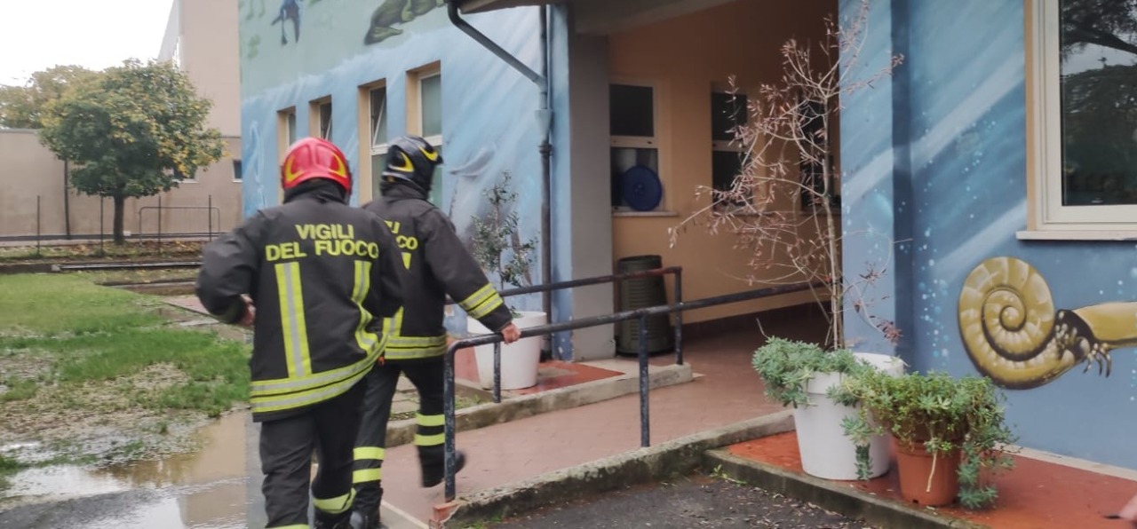 Orentano, scuola evacuata per l’ipotesi di una fuga di gas