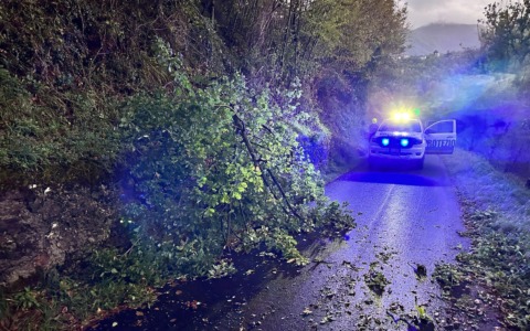 Mareggiate e instabilità, prorogato il codice giallo sulla Toscana fino a sabato