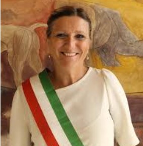Salario minimo, arriva l’ok della giunta di Carrara per appalti e contratti del Comune