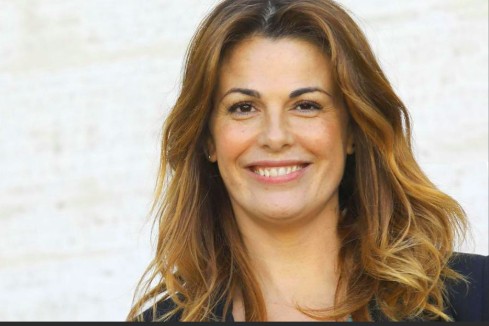 Vanessa Incontrada si sposa. In Toscana