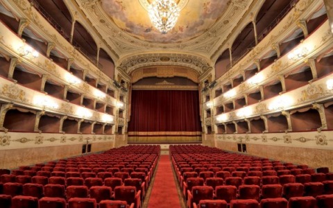 Teatro della Toscana declassato, il Tar del Lazio accoglie la domanda cautelare