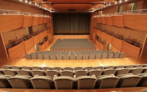 Al Teatro Dante si alza il sipario con “Scandalo”: una stagione ricca di emozioni