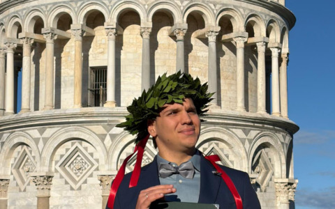 La laurea da 100 e lode di Filippo Ammannati, studente con disabilità visiva