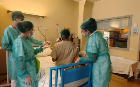 Ustioni, innovazione al Meyer: dodicenne trattata con il principio attivo derivato dall’ananas.