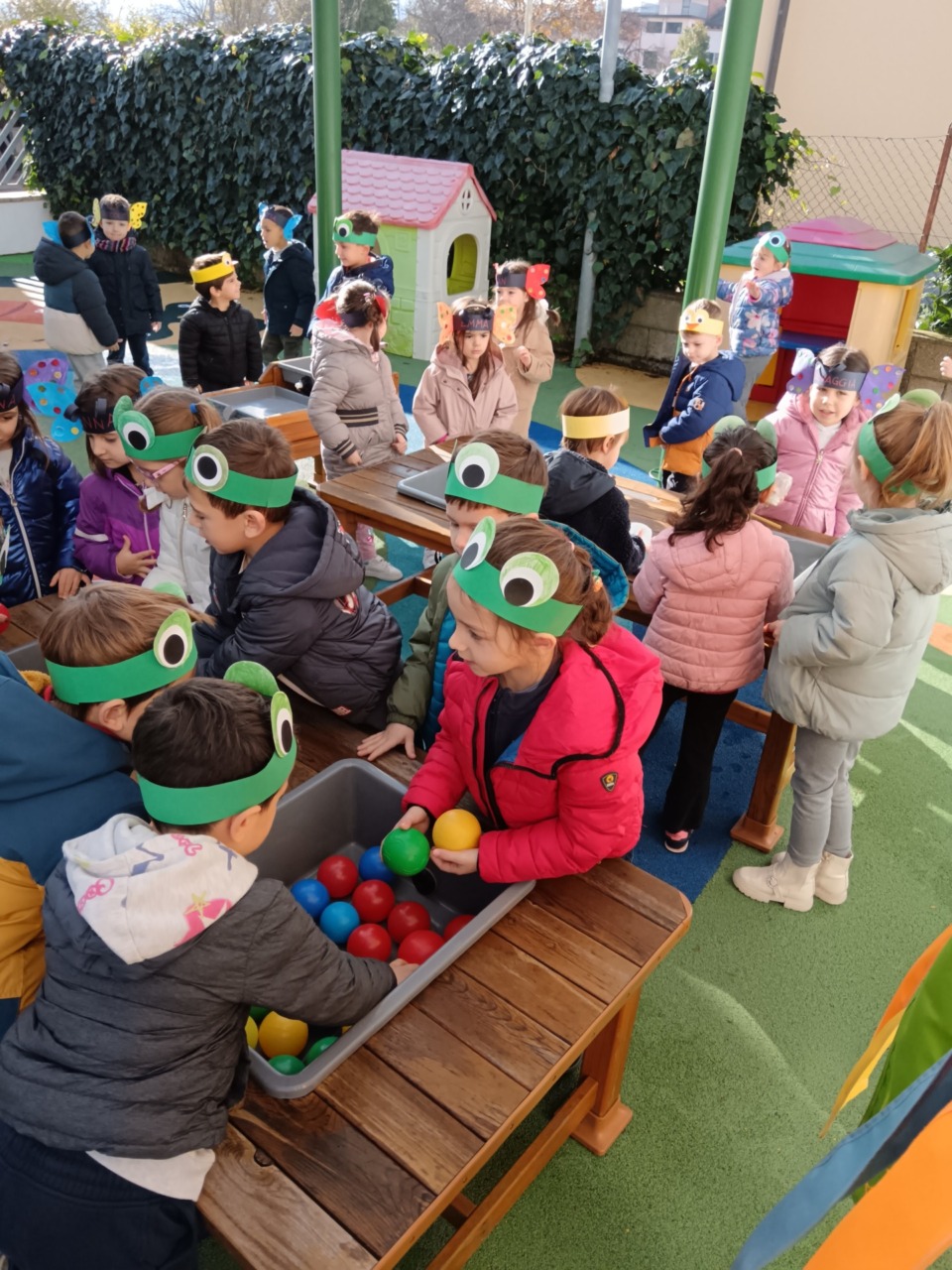 Inaugurata la nuova area gioco nella Scuola d’Infanzia a Barba
