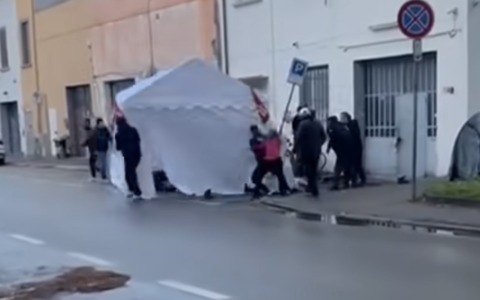 Picchetto di operai aggredito a Prato, tensione nel distretto tessile