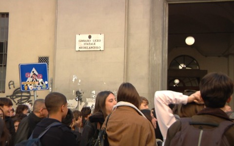 “No all’accorpamento”. Firenze, occupato il Liceo Michelangiolo