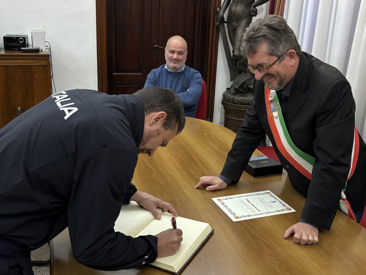 Filippo Bastianini, campione mondiale di Tiro all’Elica, premiato “Atleta del mese” a Signa