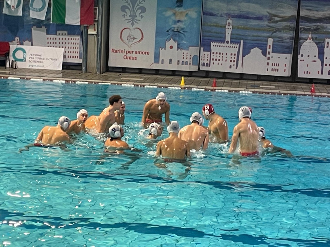 Rari Nantes, sfida impossibile alla corazzata Recco. Brilla l’Under 18