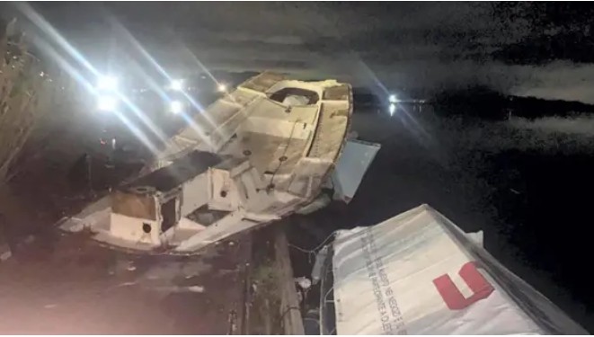 Esplosione nella barca usata come rifugio: grave un 53enne