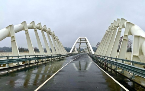 Nuovo ponte sul Serchio, taglio del nastro in vista