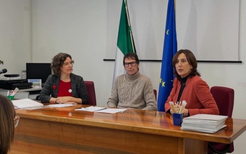 Intesa tra commercialisti e Pronto Donna Arezzo per contrastare la violenza economica