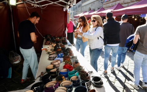 ARTour, Mostra Mercato di Artigianato d’Eccellenza torna in piazza Strozzi a Firenze