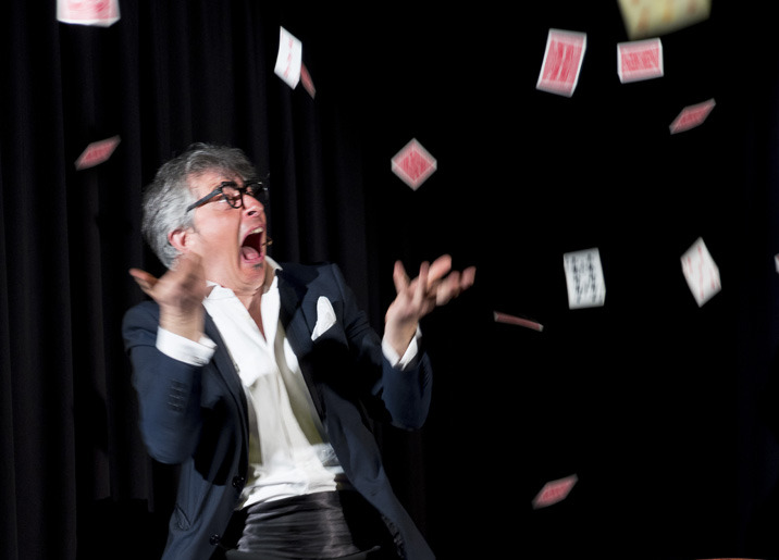 Pianeta Meraviglia al Teatro delle Sfide: spettacolo natalizio a Bientina