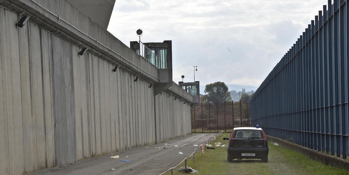 Firenze, morto il detenuto che ha tentato il suicidio a Sollicciano