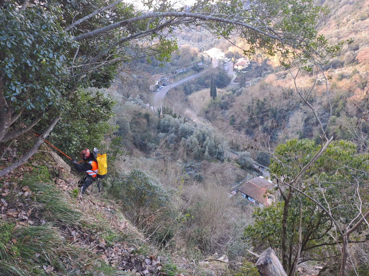 Via Faentina, modifiche al trasporto pubblico: scatta il servizio navetta per la frana
