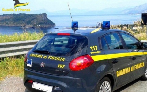 Capannori, nascondeva 24 chili di cocaina: condannato a 6 anni e 8 mesi