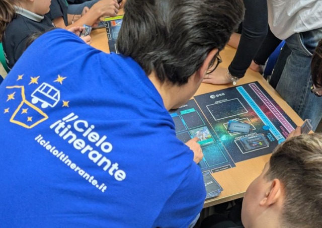 Laboratori scientifici per bambini, il progetto Italia Brilla fa tappa a Prato