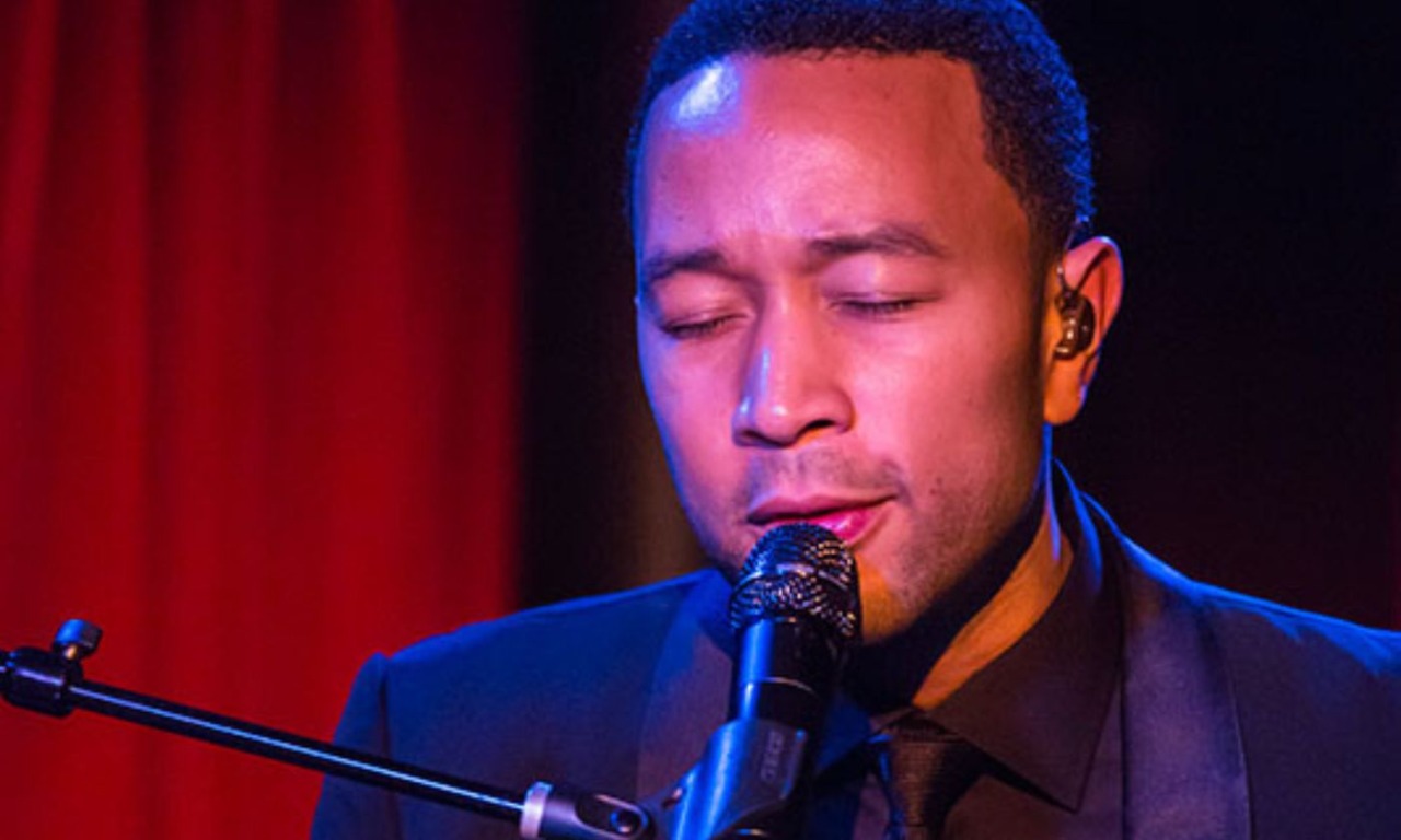 John Legend in concerto al Lucca Summer Festival a luglio