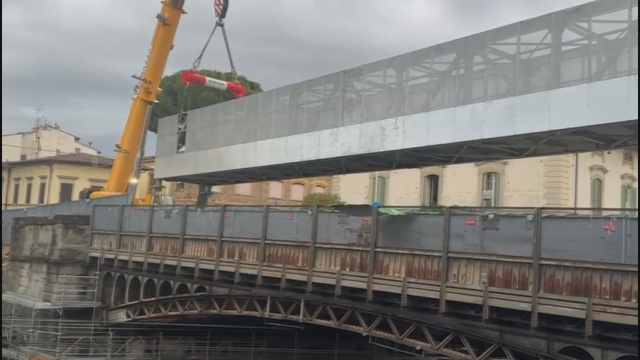 Ponte al pino, lo snodo riapre dopo un fine settimana di fuoco