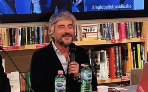 Federico Palmaroli, in arte Osho, inaugura la nuova stagione del Festival L’Augusta