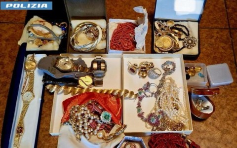 Truffa del finto carabiniere: arrestato un 19enne a Lucca