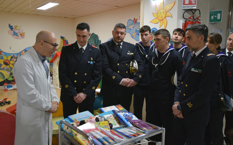 L’impegno della Guardia Costiera di Porto Santo Stefano per i piccoli pazienti ospedalieri