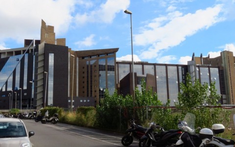 52enne condannato a dieci mesi di reclusione: si fingeva medico