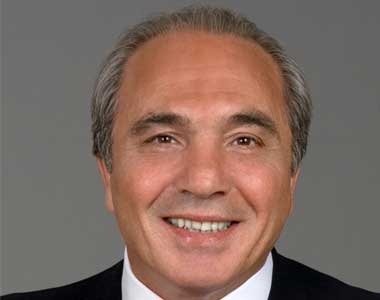Morto Rocco Commisso: l’addio di Firenze al presidente viola