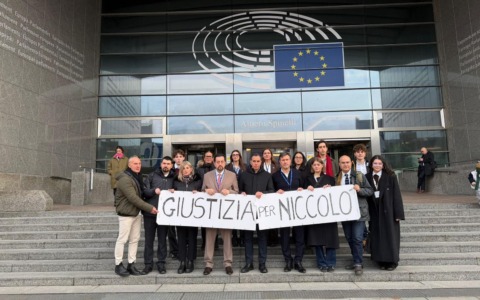 “Giustizia x Niccolò Ciatti”, il libro presentato nella sede del Parlamento Europeo