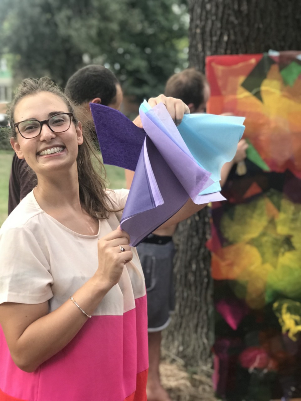 Giovane mamma colpita da un aneurisma, gli amici le dedicano un podcast