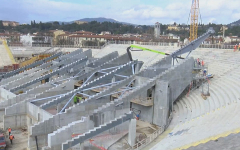 Restyling Franchi, montata la trave che sorreggerà la nuova Fiesole