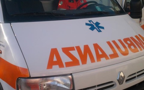 Tragedia a Campi Bisenzio, 33enne perde la vita dopo la caduta in bici