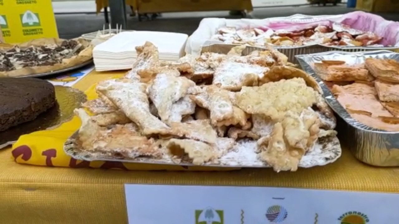 Dolci di Carnevale, frittelle o cenci?