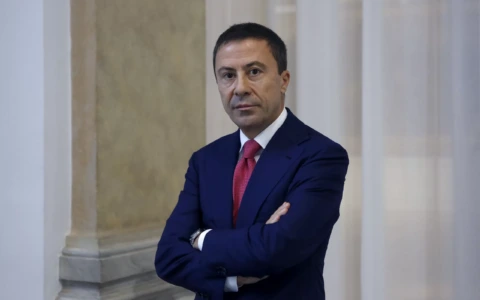 Giorno del ricordo, bufera sulla presenza cancellata di Italo Bocchino in Consiglio Regionale